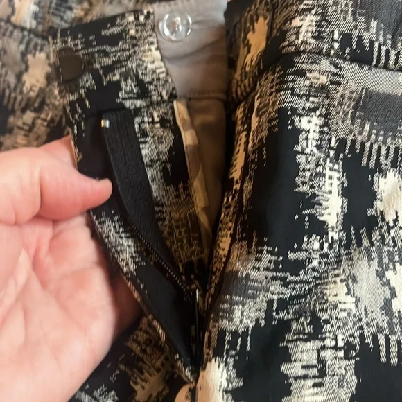 Lela Rose Printed Straight Leg Pant